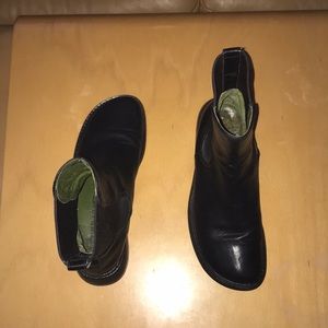 Donald J Pliner Black ItalianLeather Boots